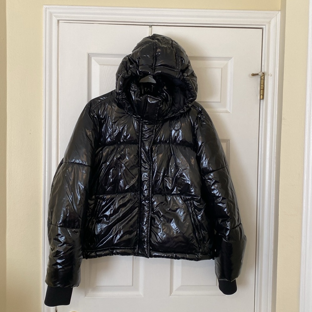 Gap Puffer Jacket - Large - image 3